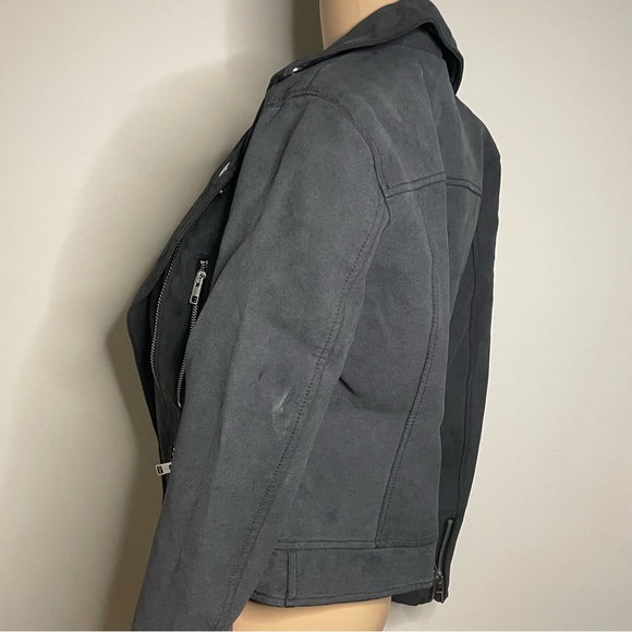 Moto style jacket (not leather) - Picture 9 of 9